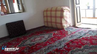 نمای داخلی اتاق اقامتگاه بوم گردی پاییزان - رودبار - روستای کندلات